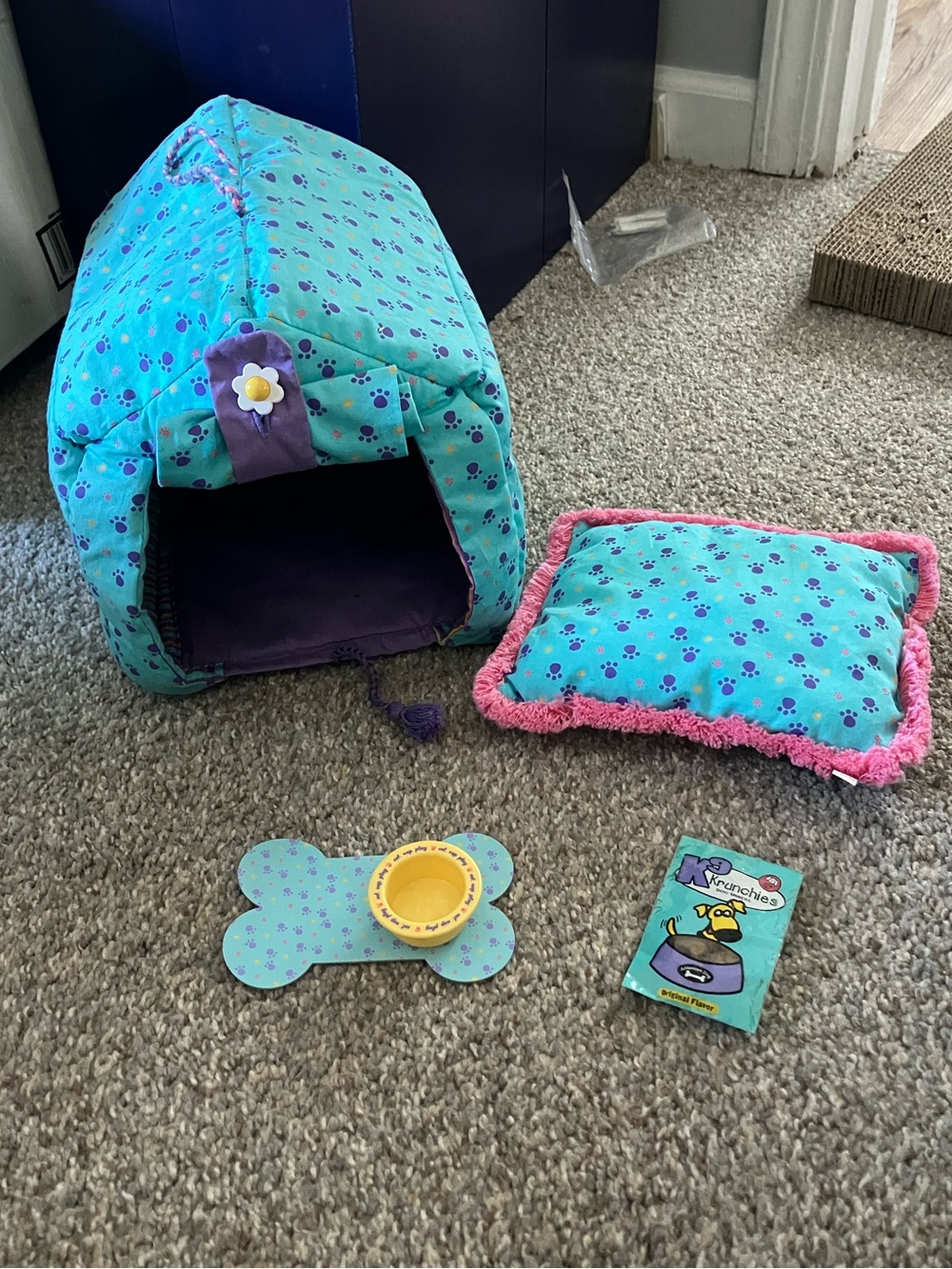 American Girl Doll Coconut’s Dog House Playset